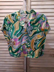 Rue 21 Damen Crop Top Größe XL mehrere Farben Designs Knopfleiste Kurzarm - Bild 1 von 11