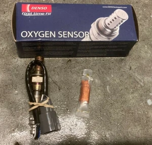 04-06 TOYOTA CAMRY SE 3.3L V6 OXYGEN O2 SENSOR -(BANK 2 SENSOR 2)(DENSO) DIRECT - Picture 1 of 1