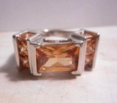 3 Handmade rings with Emerald green, Honey Topaz, Purple Amethyst - Image 1 of 4