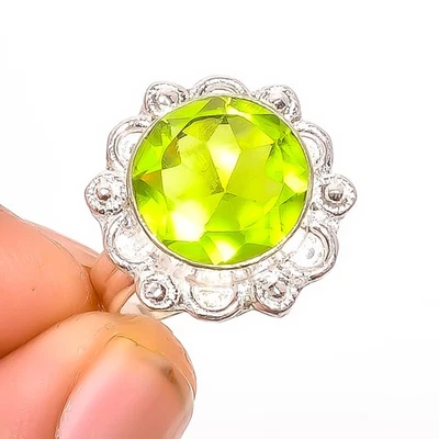 Peridot Gemstone Silver Plated Jewelry Ring s.8 TR7508-1944 - Image 1 of 3