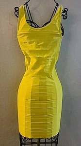 Abito estivo BeBe giallo fluo, taglia P/S - Foto 1 di 3