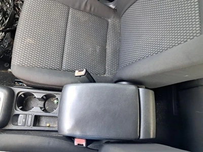 2011 Volkswagen Tiguan Seat Belt Passenger Retractor OEM Used 103K Miles - Image 1 of 4