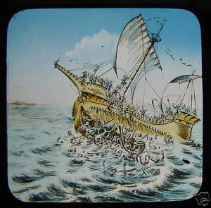Linterna Mágica de Vidrio Diapositiva A SUNKING SHIP C1900 MARINEROS EN BOTE SALVAVIDAS - Imagen 1 de 2