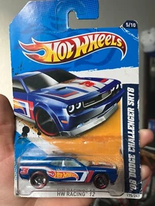 HOT WHEELS HW RACING 12 '08 DODGE CHALLENGER SRT8 - Picture 1 of 3