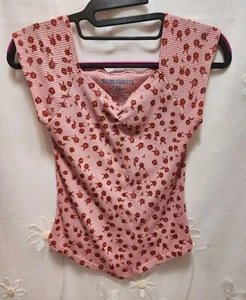Thereabouts Girls Medium 10/12 Pink Red Shirt V-Neck Floral Ribbed Square Summer - Picture 1 of 9