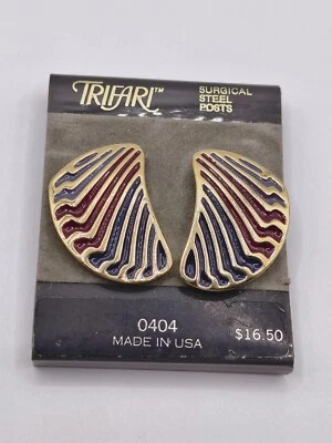 Poste dorado oblongo a rayas esmaltado firmado Trifari años 80 vintage Foto 1 de 4