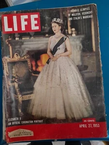Life April 1953 Elizabeth II An Official Coronation Portrait - Picture 1 of 10