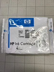 HP 940 Ink Cartridge Magenta Factory Sealed C4904A - Picture 1 of 5