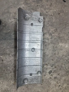 Mercedes W124 T-Modell Hitzeschutzblech Abschirmblech Auspuff Endschalldämpfer - Bild 1 von 9