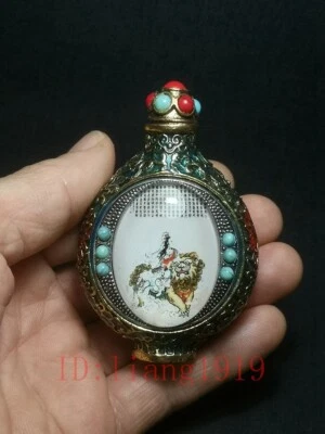 Botella de tabaco antigua china de bronce con incrustación de joyería pintura león Avalokitesvara Foto 1 de 4