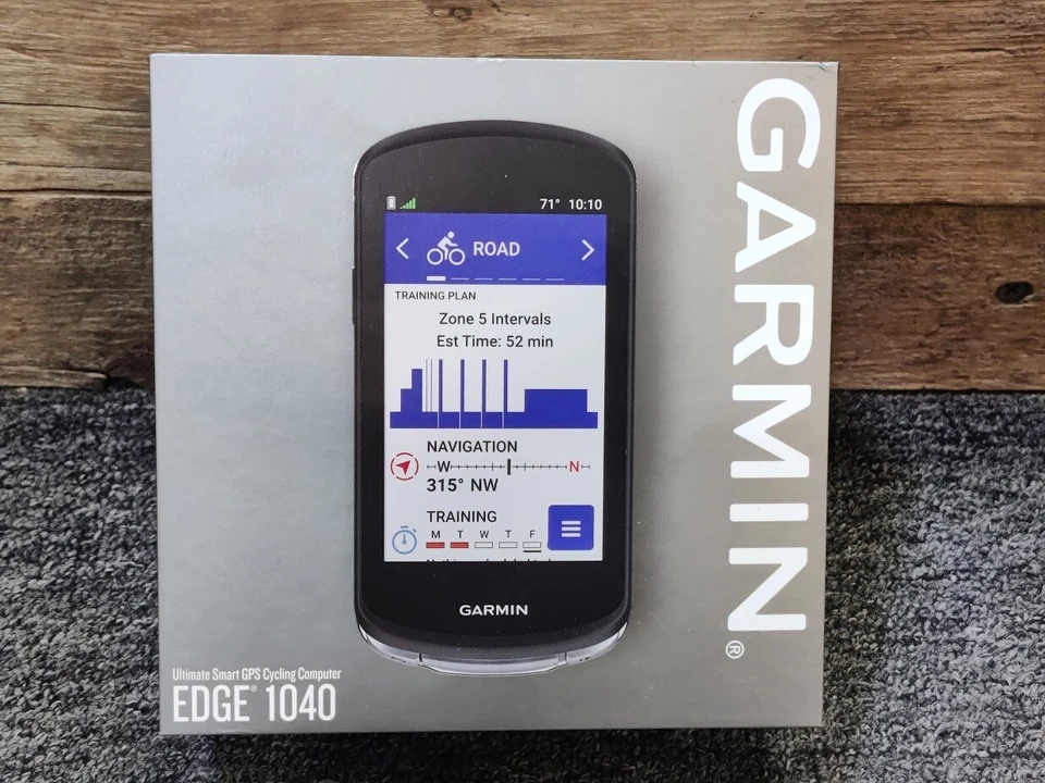 Garmin Edge 1040 Cycling Bike Computer Speedometer GPS Odometer - Image 1 of 4