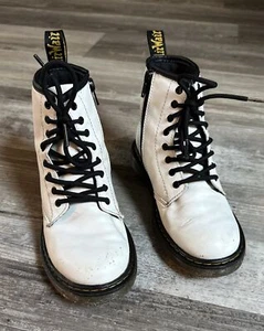 Doc DR. Martens Combat Boots KIDS Youth Size 2 White Leather Lace Up Side Zip - Picture 1 of 6