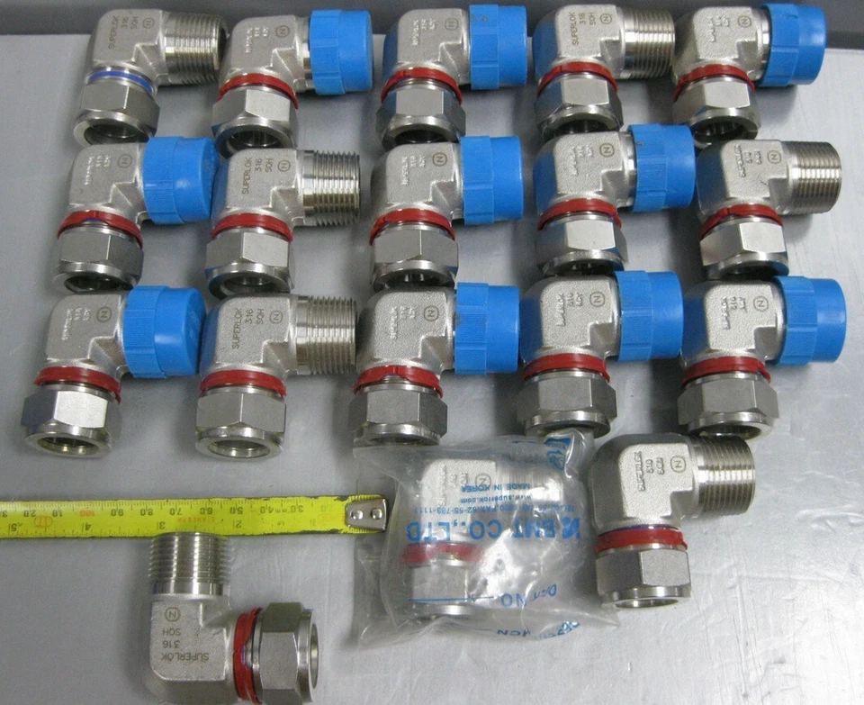 SUPERLOK SME-12-12N NPT ¾” X ¾” TUBE ELBOW, SQH 316. ELBOW COMPRESSION QTY. 18 - Image 1 of 1