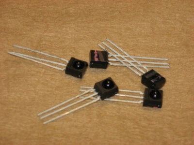 Infrared receiver, 3 pin, new - Image 1 of 2