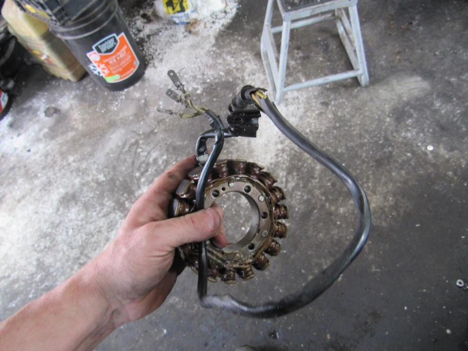 Honda VT500 C 1983 Shadow Stator Foto 1 de 1