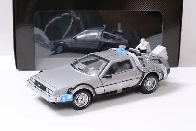1:18 Hot Wheels DMC Delorean Indietro To The Futura Time Machine Con Mr.Fusion - Immagine 1 di 4
