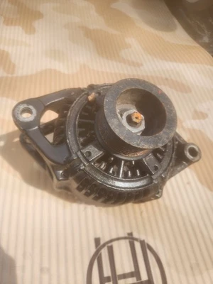 Repuesto alternador motor automotriz Foto 1 de 2