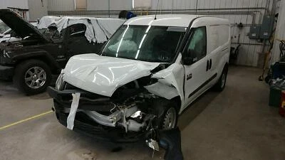 68263915AA REAR THIRD BRAKE LIGHT LAMP RAM PROMASTER CITY 2015-2022 15-22 OEM - Image 1 of 4