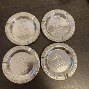 Lotto di 4 posacenere vintage impilabili Winston metallo in rilievo LN - Foto 1 di 6