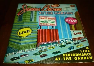JAMES BROWN & FAMOUS FLAMES 33 RPM LP LIVE AT THE GARDEN R&B SOUL KING - Foto 1 di 4