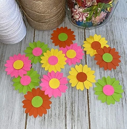 Bright Daisy Flower Confetti - Daisy Table Scatter Confetti - 25 flowers - Image 1 of 1