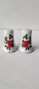 Vintage Christmas Cardinals di Lefton sale e pepe shaker bacche di agrifoglio Giappone - Foto 1 di 5
