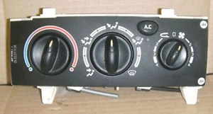 PANEL DE CONTROL DEL CALENTADOR AIRE ACONDICIONADO RENAULT SCENIC 2000-2003 - Imagen 1 de 6