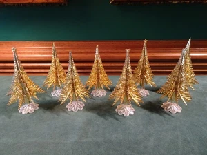 8 VINTAGE ITALIENISCHE MINIATUR-WEIHNACHTSBÄUME AUS HARTPLASTIK, 4,5" HOCH, STERN OBEN - Bild 1 von 10
