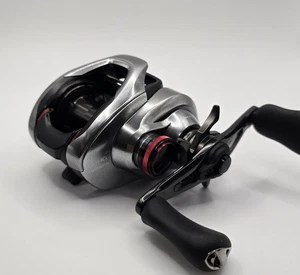 Shimano Scorpion DC 150 HG Baitcast Reel Right Hand from Japan - Picture 1 of 13