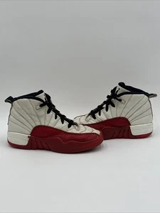 Air Jordan 12 Cherry GS 1997 Größe 1,5Y Gebraucht 151186-161 - Bild 1 von 23