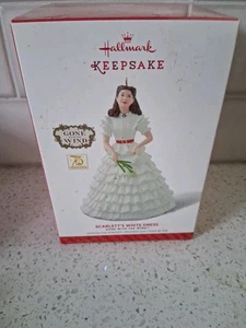 GONE WITH THE WIND Hallmark Christmas Ornament - Picture 1 of 5