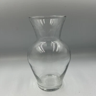 Florero Beta transparente florero urna de vidrio 7" de alto y 4" de ancho Foto 1 de 4