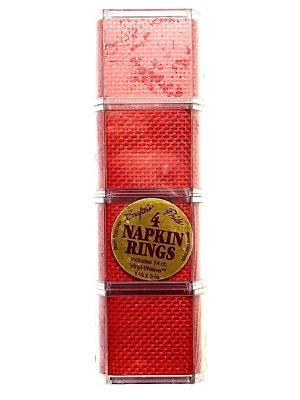 4 CRAFTER’S PRIDE ACRYLIC HOLIDAY NAPKIN RING RED VINYL-WEAVE X STITCH w/PATTERN - Image 1 of 2