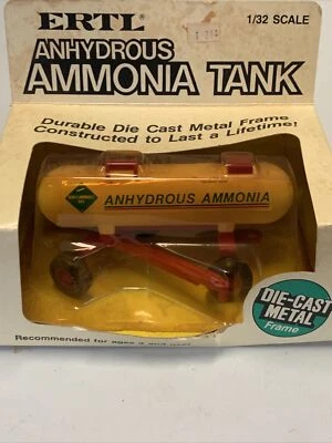 1/32 ERTL Anhydrous Ammonia Tank unopened   1687 - Image 1 of 4