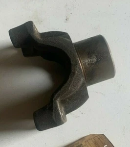 NOS International Scout II Transfer Case Front Flange - Picture 1 of 2