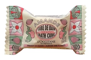 L'Occitane Amande ALMOND AND FLOWERS Fizzy Bath Cube Bomb Salts/Crystals 18g - Picture 1 of 1