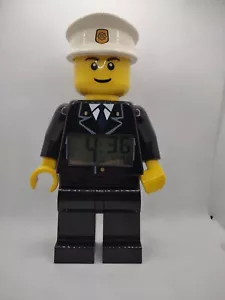 LEGO POLICE OFFICER ALARM CLOCK minifigure shape CITY 2011 Tested 9002274 - Picture 1 of 3