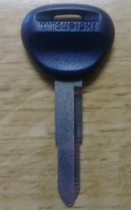 Mitsubishi Fuso Truck Key blank - Picture 1 of 1