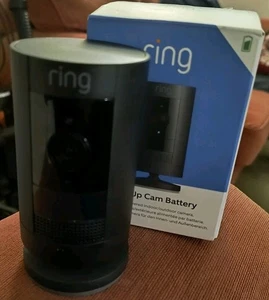 Ring Outdoor Kamera Akku Stick Up Cam HD Wireless Indoor Outdoor Überwachungskamera - Bild 1 von 2
