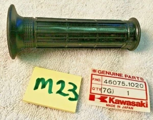 Kawasaki 46075-020 - RUBBER L.H GRIP BRAND NEW ORIGINAL OEM GENUINE M23 - Picture 1 of 4