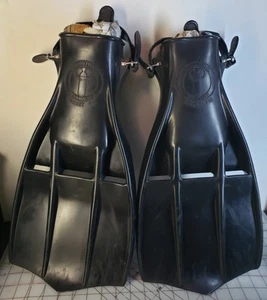 US DIVERS AQUA-LUNG ROCKET FINS NSW DEVGRU NAVY SEAL BUDS - Picture 1 of 7