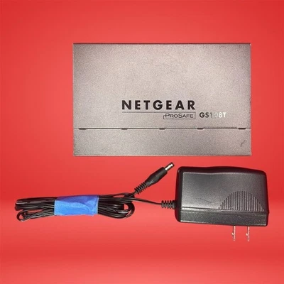 NETGEAR 8-Port Gigabit Ethernet Smart Switch (GS108T) - Managed - Image 1 of 4