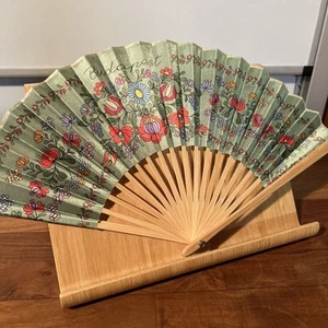 Folding Fan From Budapest Wood And Fabric. 23cm Length Closed (S3.8) - Bild 1 von 6