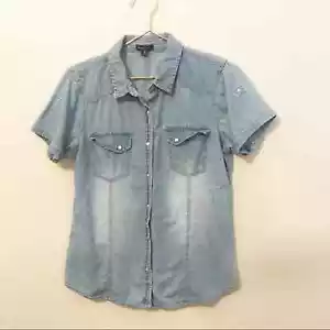 New Look pearl snap rodeo cowgirl top size medium - Picture 1 of 6
