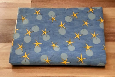 Tela de coser de algodón azul cielo delgado estrellas amarillas edredón artesanía 3,4 yardas  Foto 1 de 4
