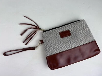 Funky Mono Muñequera Bolso sin asas Espiga Chevron Cuero Vegano Borla Cremallera Correa Foto 1 de 4