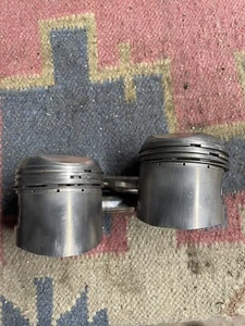 BSA Triumph Pistons 13932A. 8 - Picture 1 of 5
