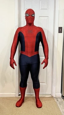 SPIDER-MAN COSPLAY COSTUME - Image 1 of 4