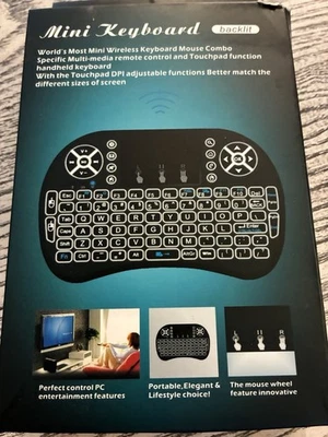 iPazzPort Backlit Keyboard Mini Wireless Keyboard with Touchpad PCs TVs Xbox360 - Image 1 of 4