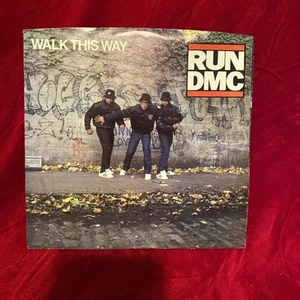 1986 RUN DMC - WALK THIS WAY - 45 RPM w/ PICTURE SLEEVE - NM/NM! - Picture 1 of 4
